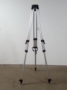 Thumbnail image of 7x Aluminium Automatic Level Surveyors Tripods