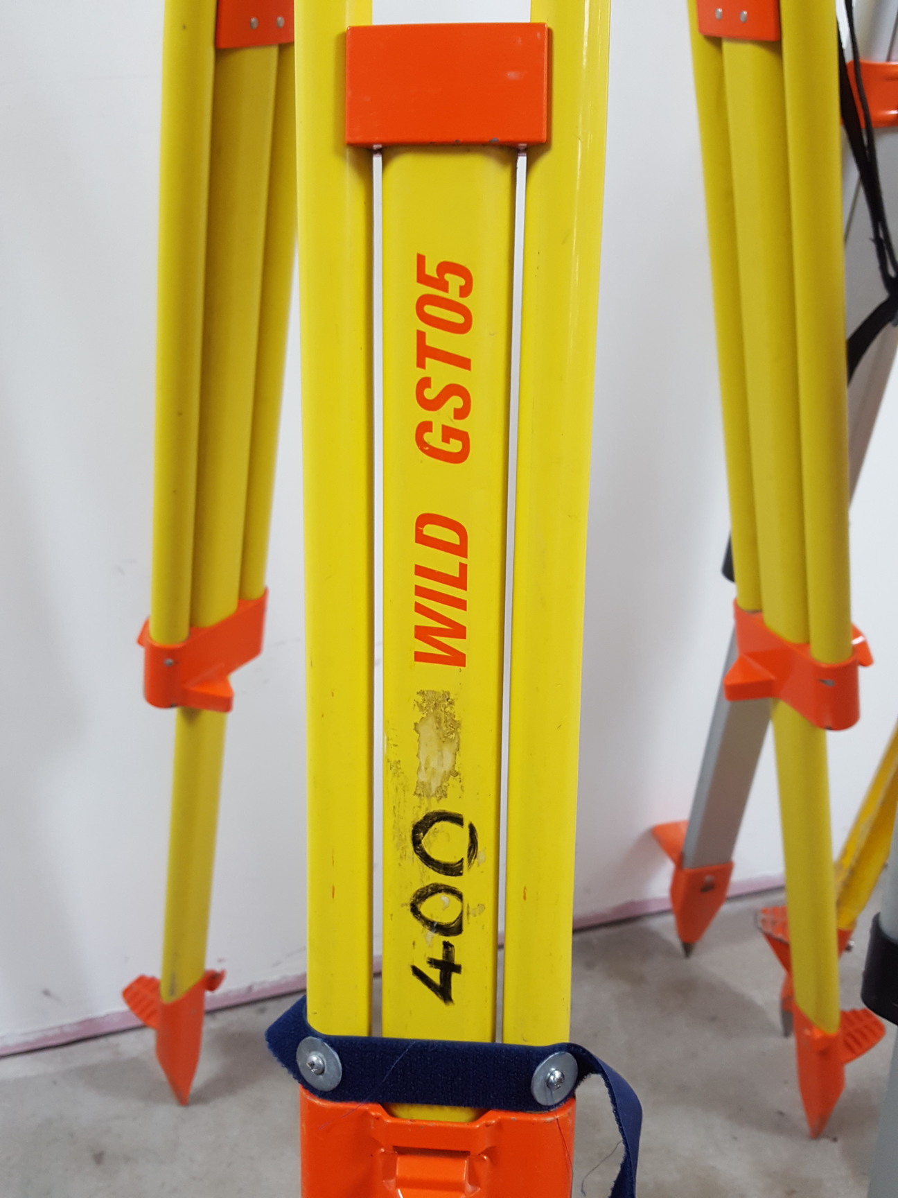 Image of 7x Surveyors Tripods w/ Plumb Bob - Leica/Wild