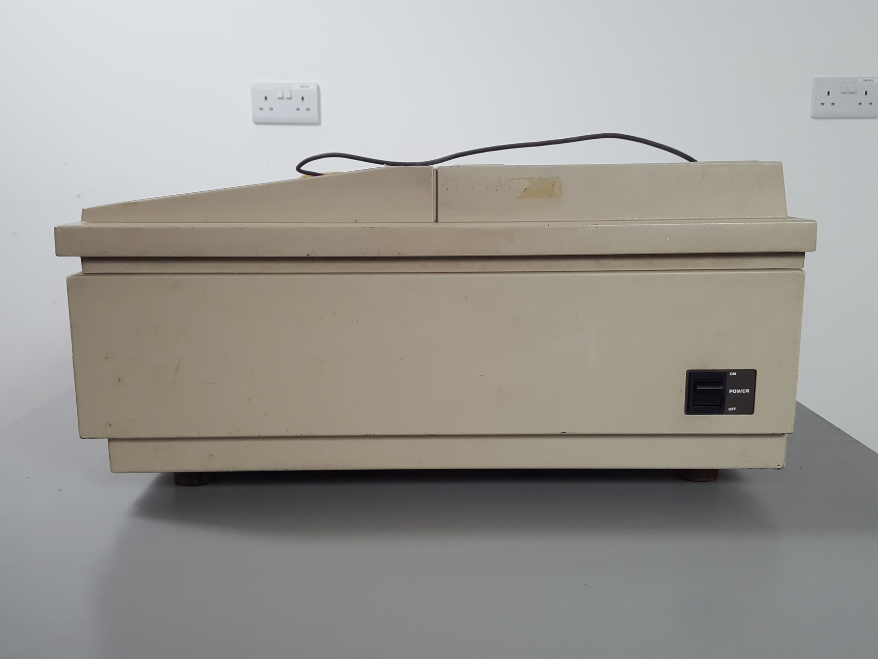 Image of Philips PU 8720 UV/VIS Scanning Spectrophotometer Lab