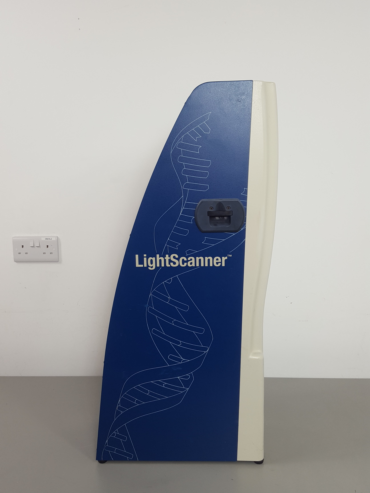 Image of Idaho Technology Inc. LightScanner HR I 96 Hi-Res Melting System Lab