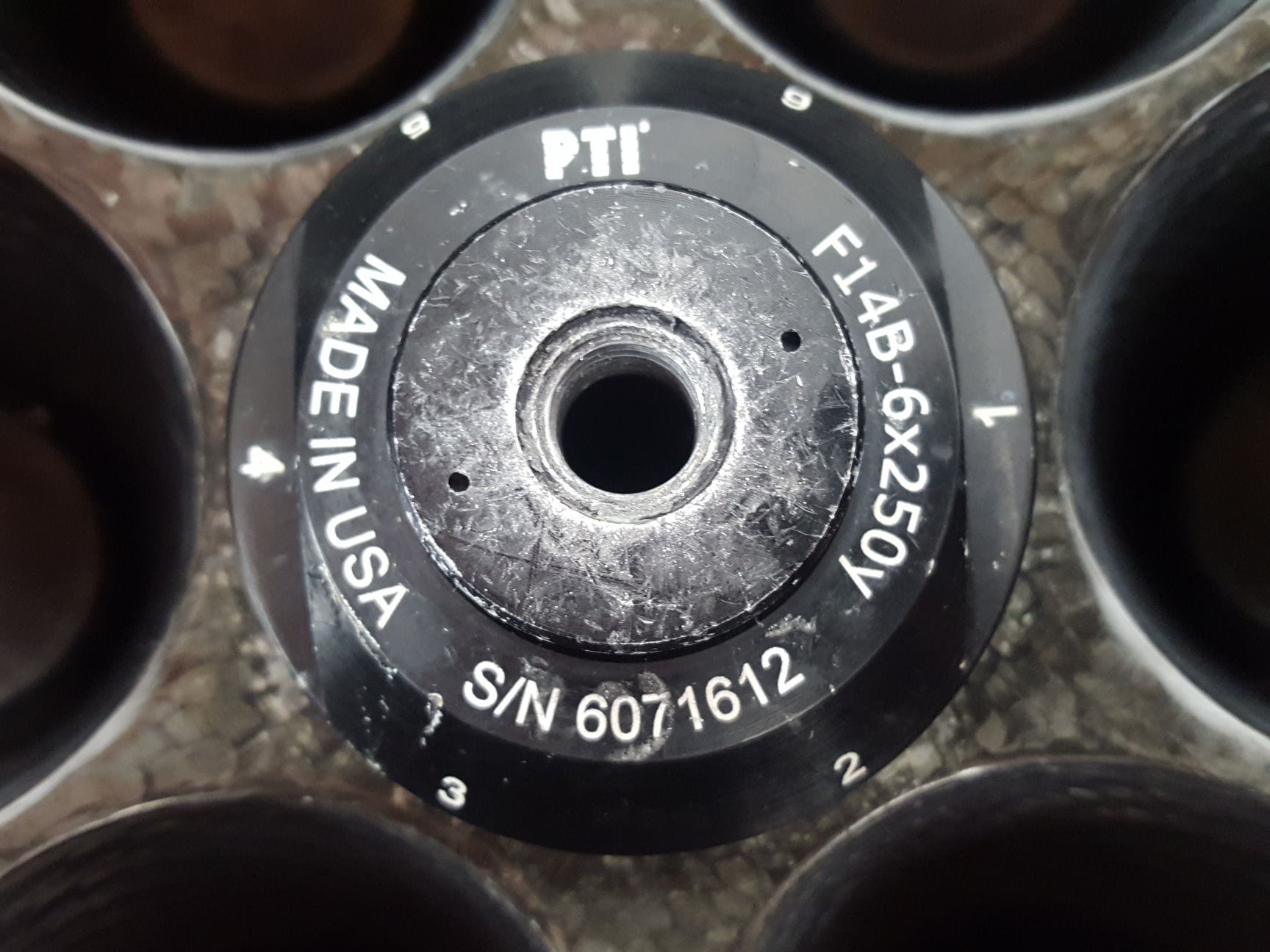 Image of Piramoon PTI FiberLite F14B-6x250y Centrifuge Rotor 14,000rpm 30,000XG Lab