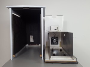 Thumbnail image of Bruker GE 8221 Vacuum Pump Acoustic Enclosure Sound Cabinet Lab Varian DS402