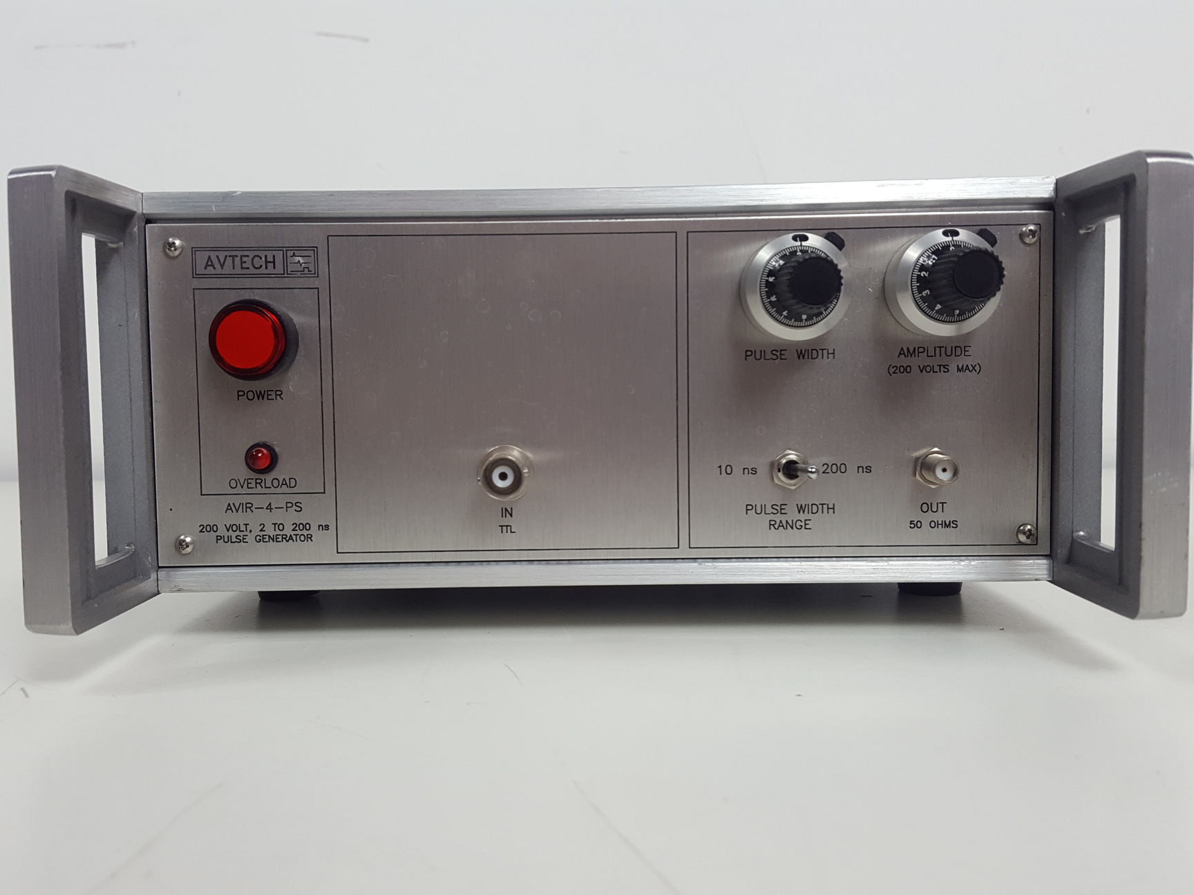 Image of Avtech Delay Generator AVX-D-2-PS-LIA & Pulse Generator AVIR-4-PS-P-PWT-AT