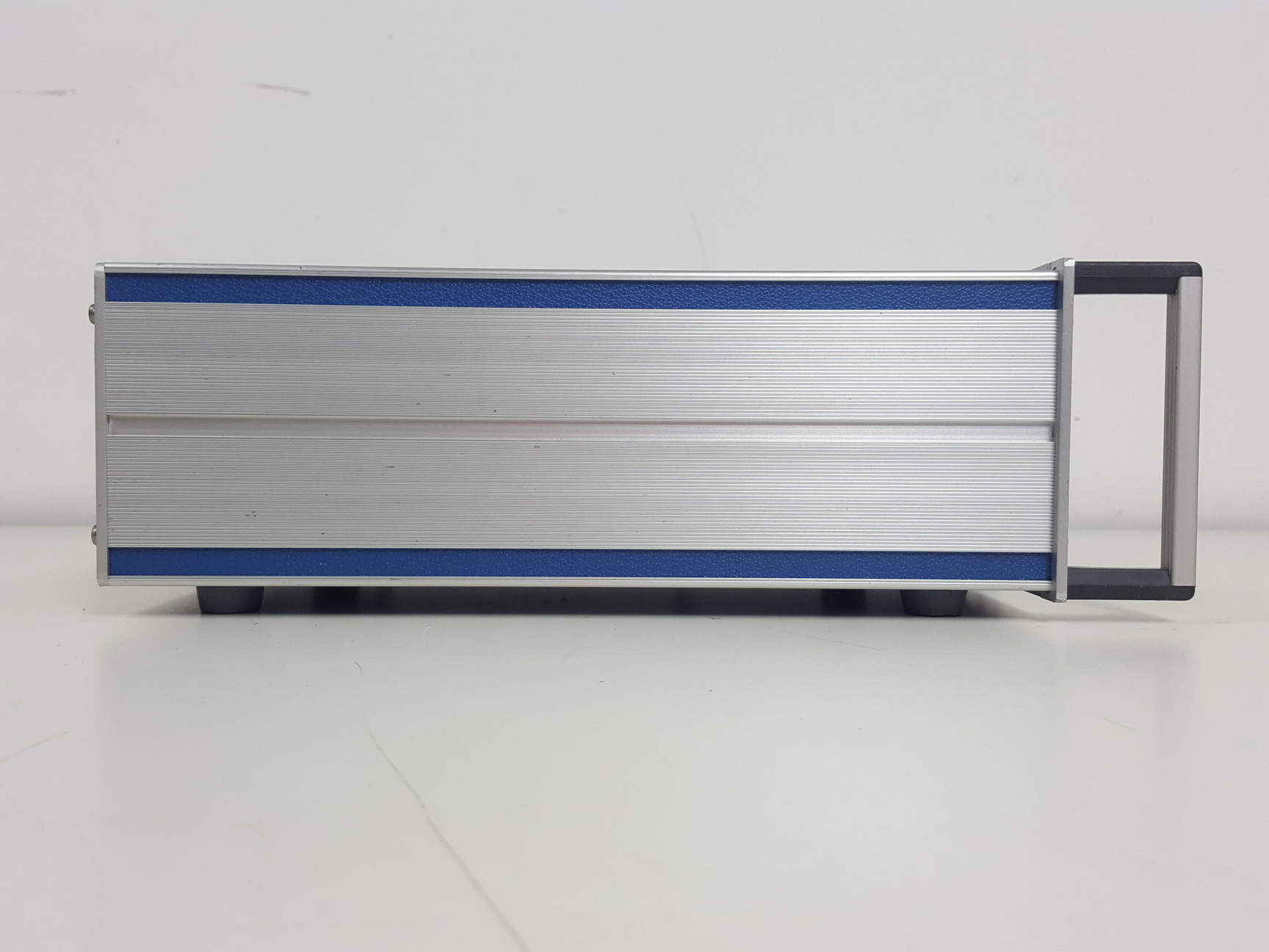 Image of Avtech Delay Generator AVX-D-2-PS-LIA & Pulse Generator AVIR-4-PS-P-PWT-AT