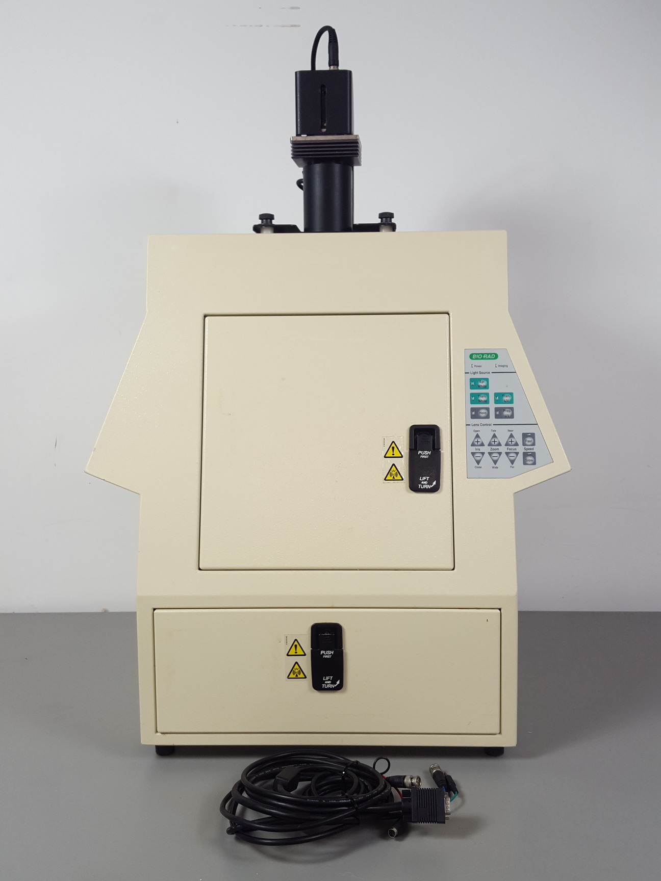 Image of Bio-Rad Universal Hood Gel Doc UV Imaging System Lab
