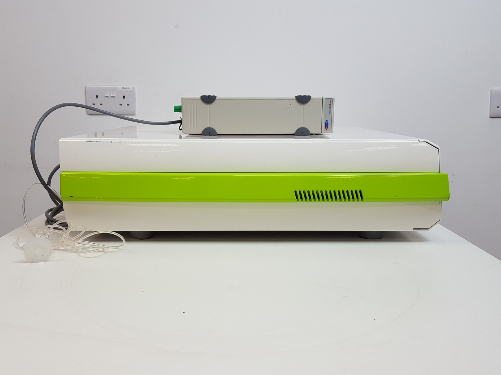 Image of Eco Physics NO/NOx Analyser System CLD 88 et with PowerChrom ER280 Lab
