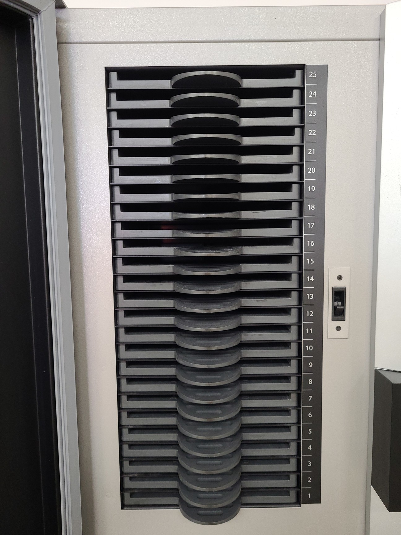 Image of Torcon Omnilog Microplate Incubator Model: 71000 Lab