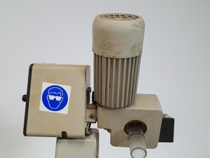 Thumbnail image of Buchi RE 111 Rotavapor Rotary Evaporator w/ B-1461 Water Bath Lab Spares/Repairs