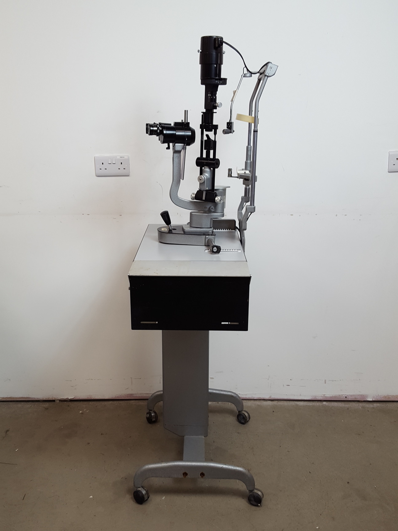 Image of Haag-Streit Bern Eye Examination Ophthalmology Bio-Microscope Slit Lamp Lab