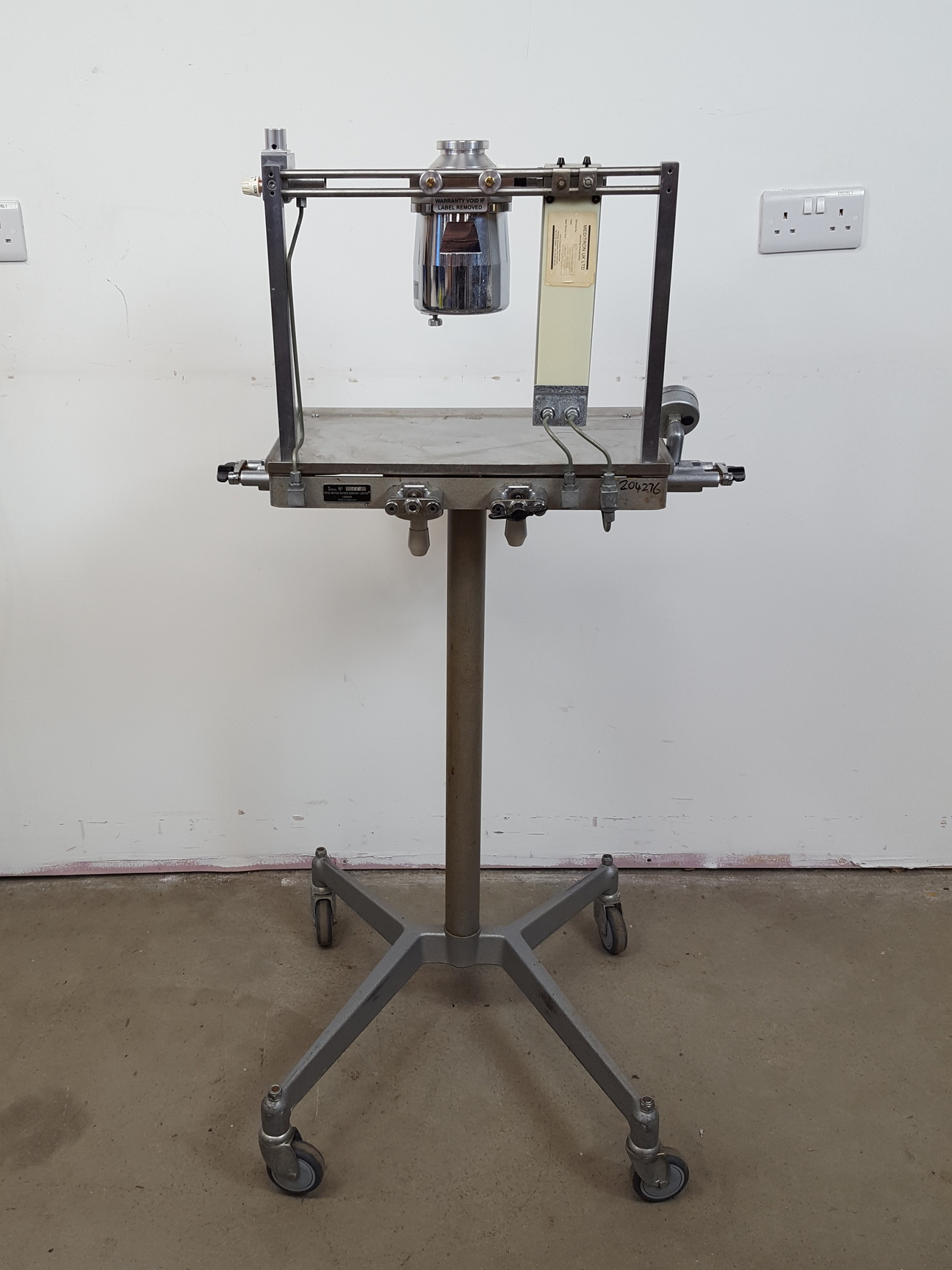 Image of British Oxygen Company Anaesthesia Machine with Burton Vaporiser Lab