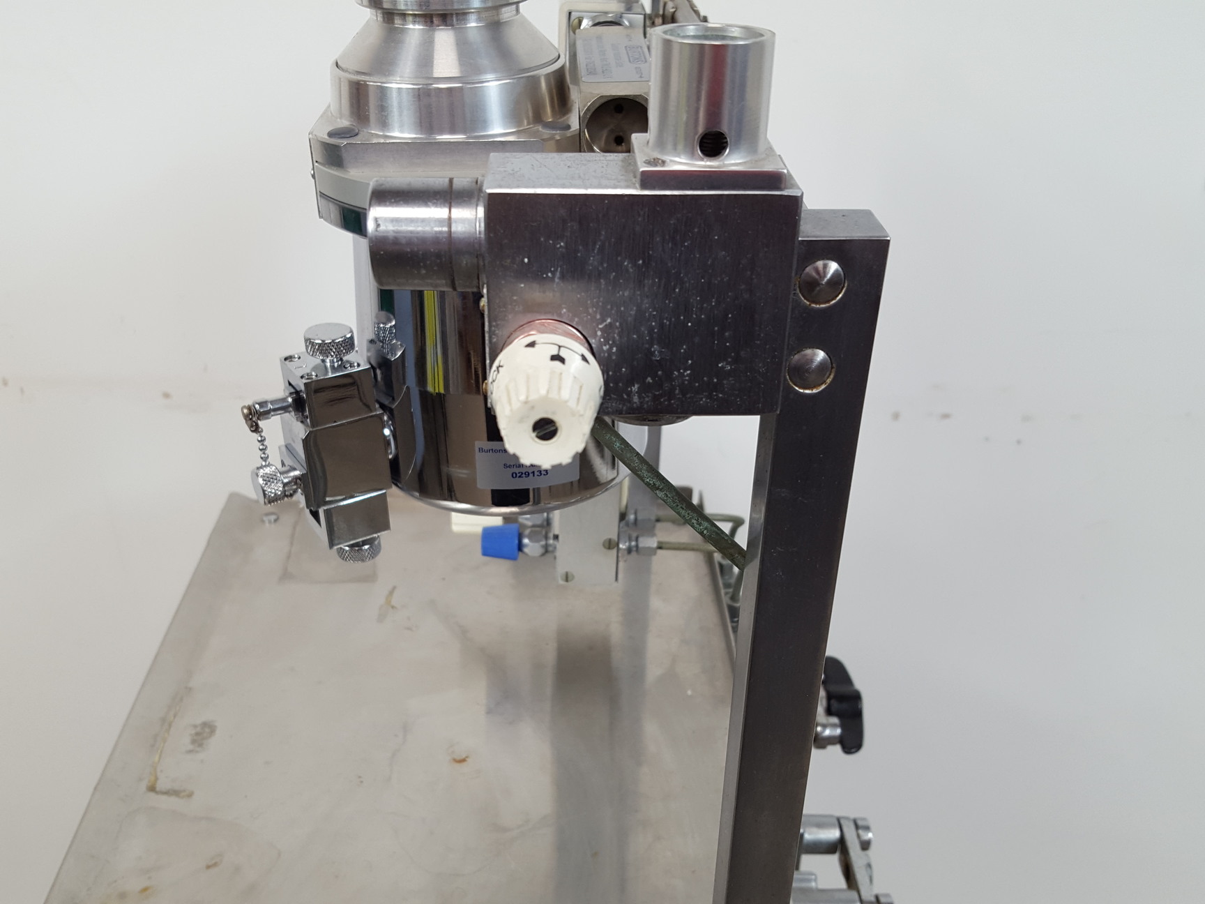 Image of British Oxygen Company Anaesthesia Machine with Burton Vaporiser Lab