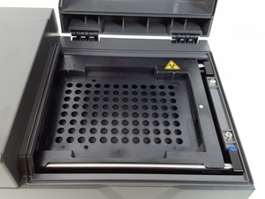 Thumbnail image of Labtech LT-4500 Microplate Reader with USB Dongle LT Tracker Software V 7.0 Lab