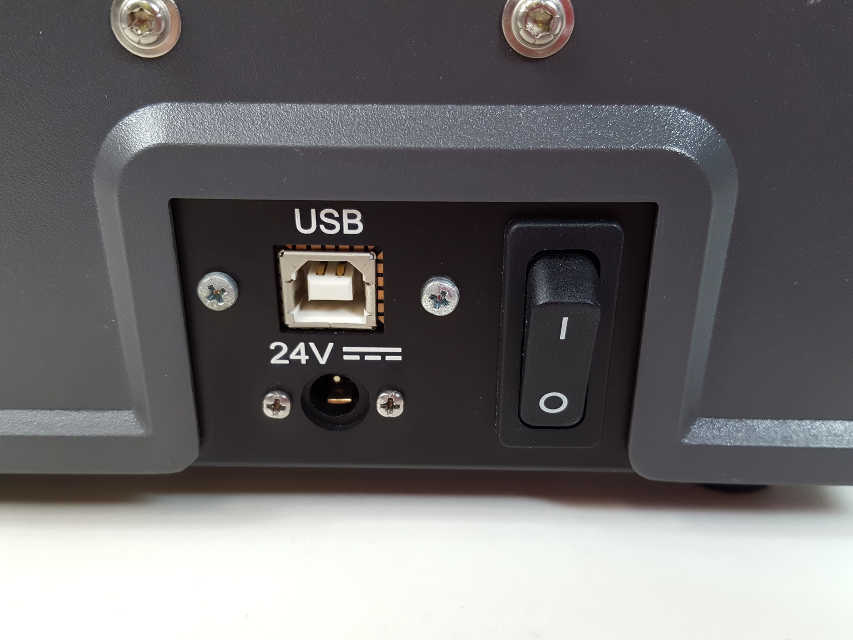 Image of Labtech LT-4500 Microplate Reader with USB Dongle LT Tracker Software V 7.0 Lab