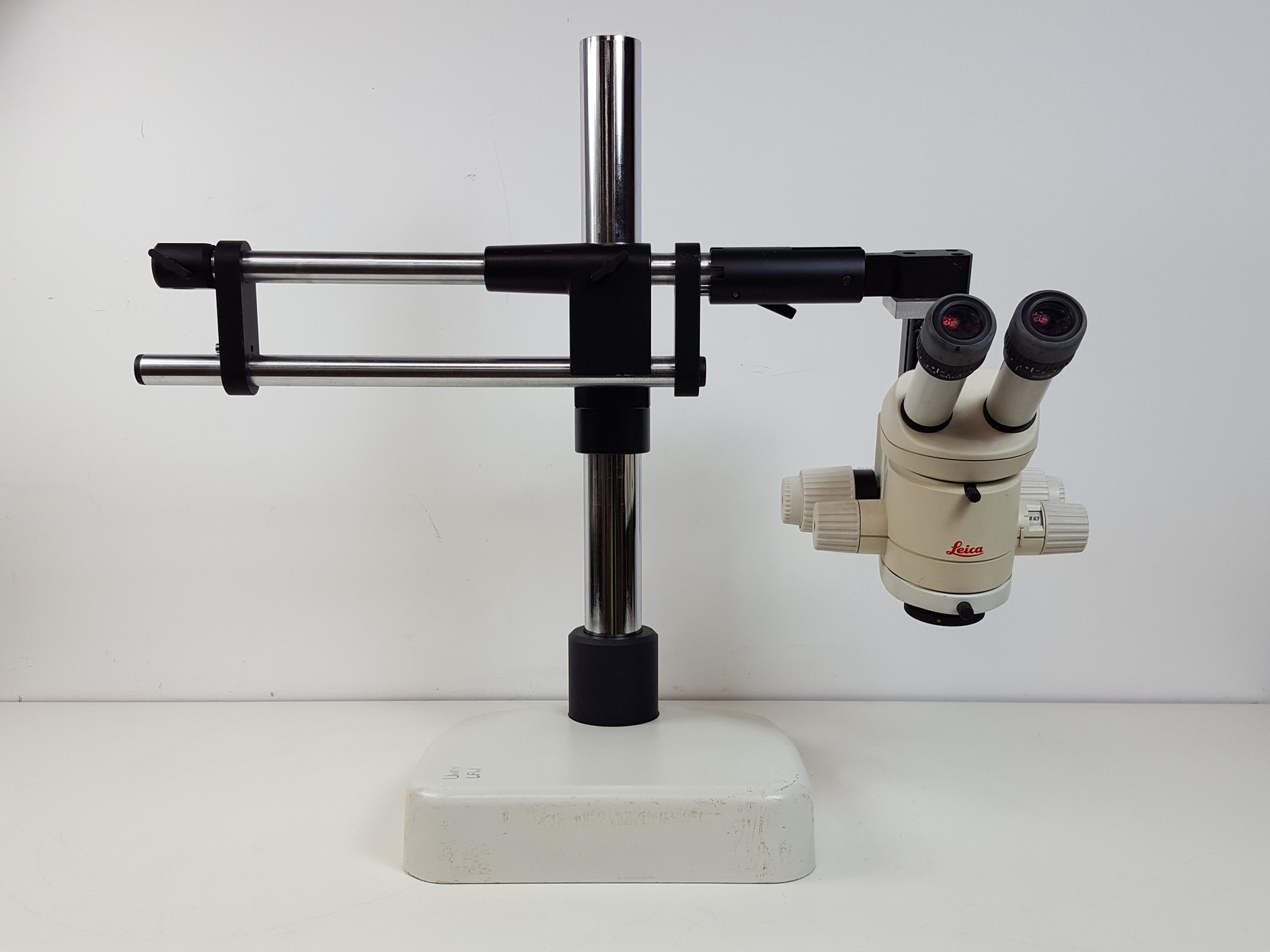 Image of Leica MZ6 Long-Arm Stereo Zoom Microscope Lab