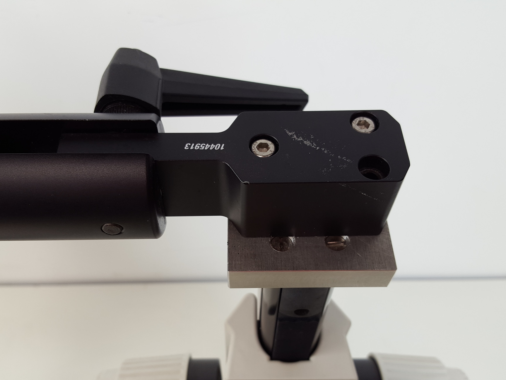 Image of Leica MZ6 Long-Arm Stereo Zoom Microscope Lab