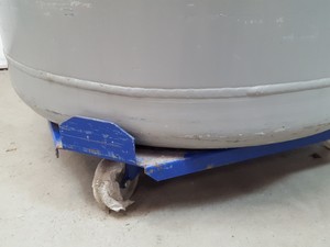 Thumbnail image of Statebourne Biorack 5400 Liquid Nitrogen Storage Dewar Tank Lab
