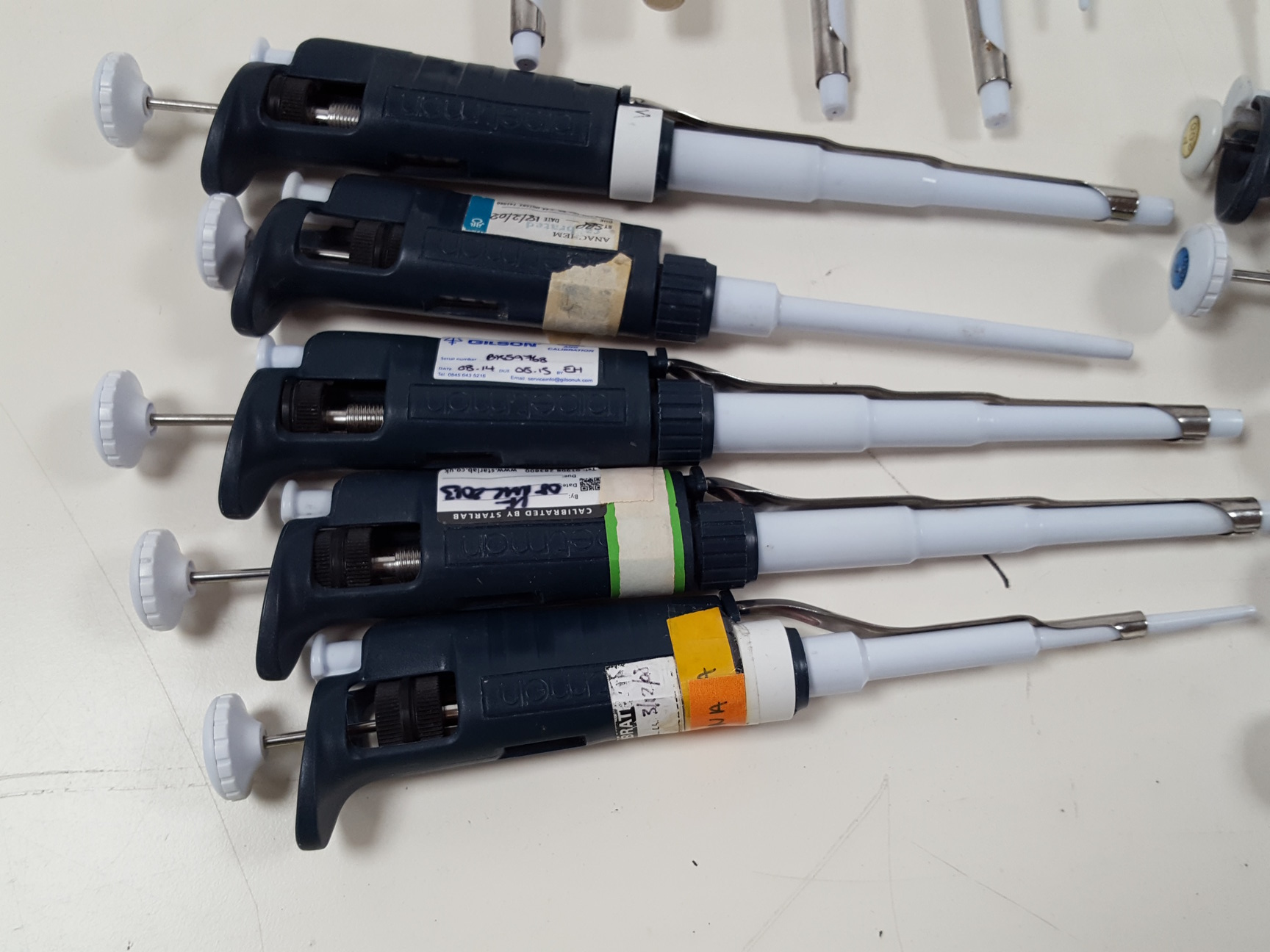 Image of 44 x Gilson Pipetman Laboratory Pipettes with Accessories Lab