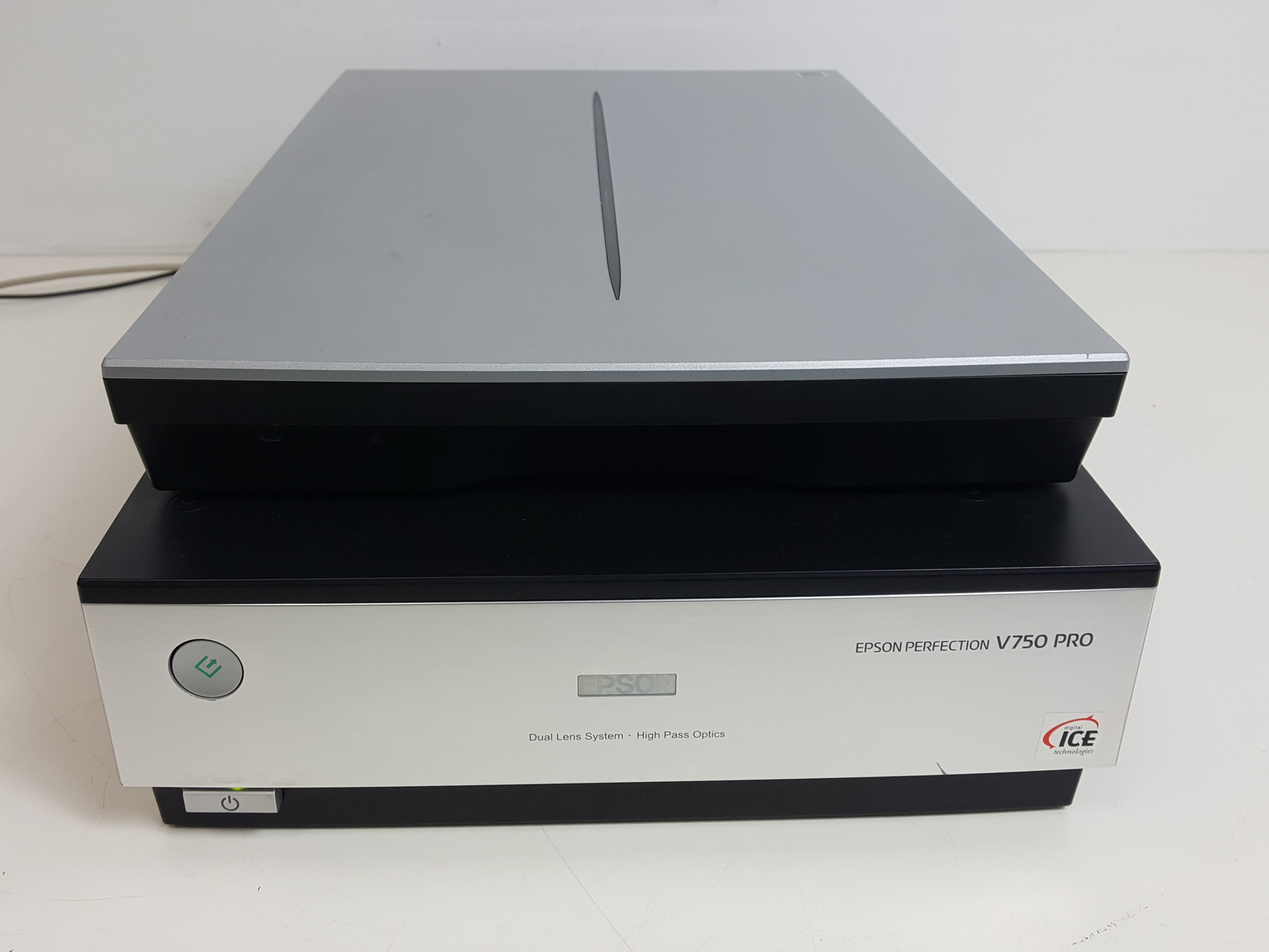 Image of Epson Perfection V750 Pro Scanner  Model - J221A 