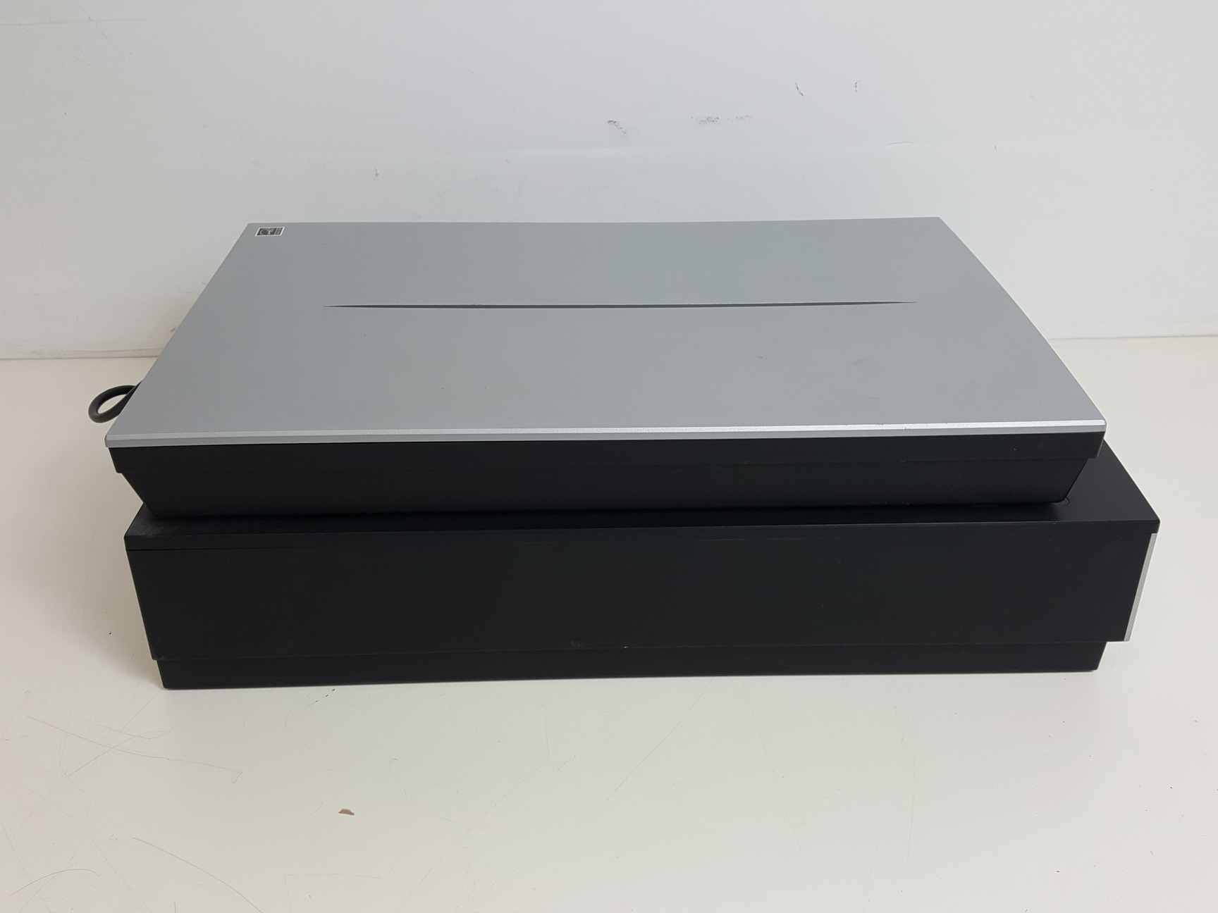 Image of Epson Perfection V750 Pro Scanner  Model - J221A 