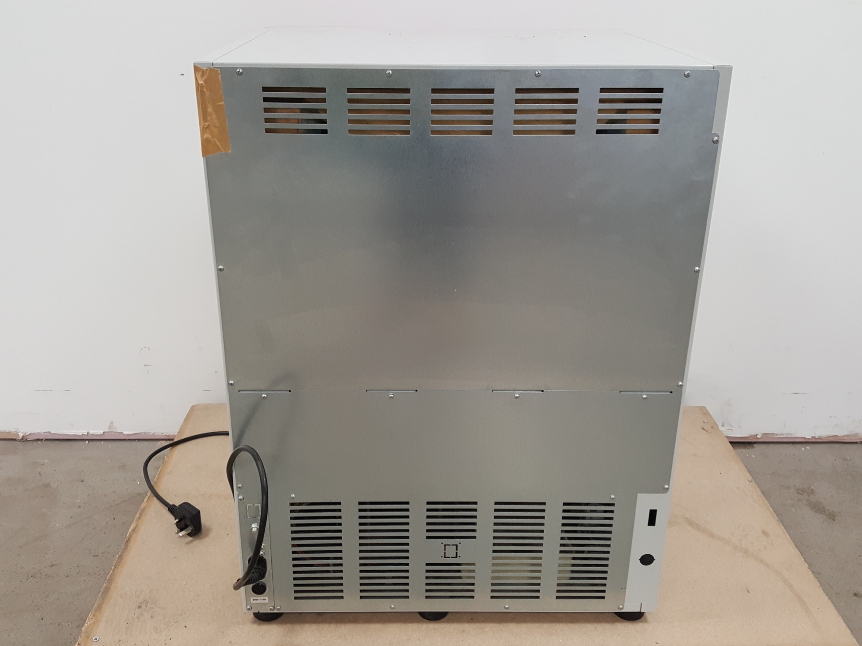 Image of Binder Model IP 20 Laboratory Oven Lab