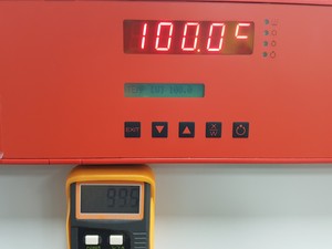 Thumbnail image of Binder Model IP 20 Laboratory Oven Lab