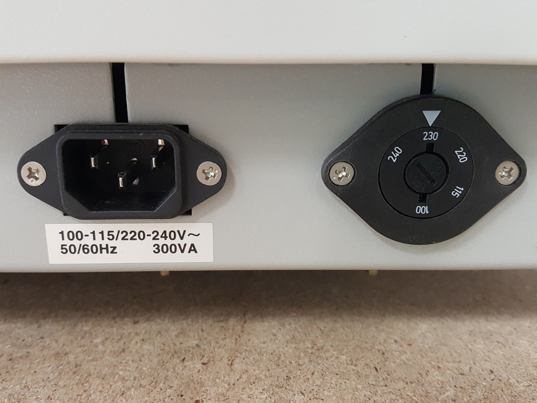 Image of Hitachi UV-VIS Spectrophotometer Model - U-3010 Lab