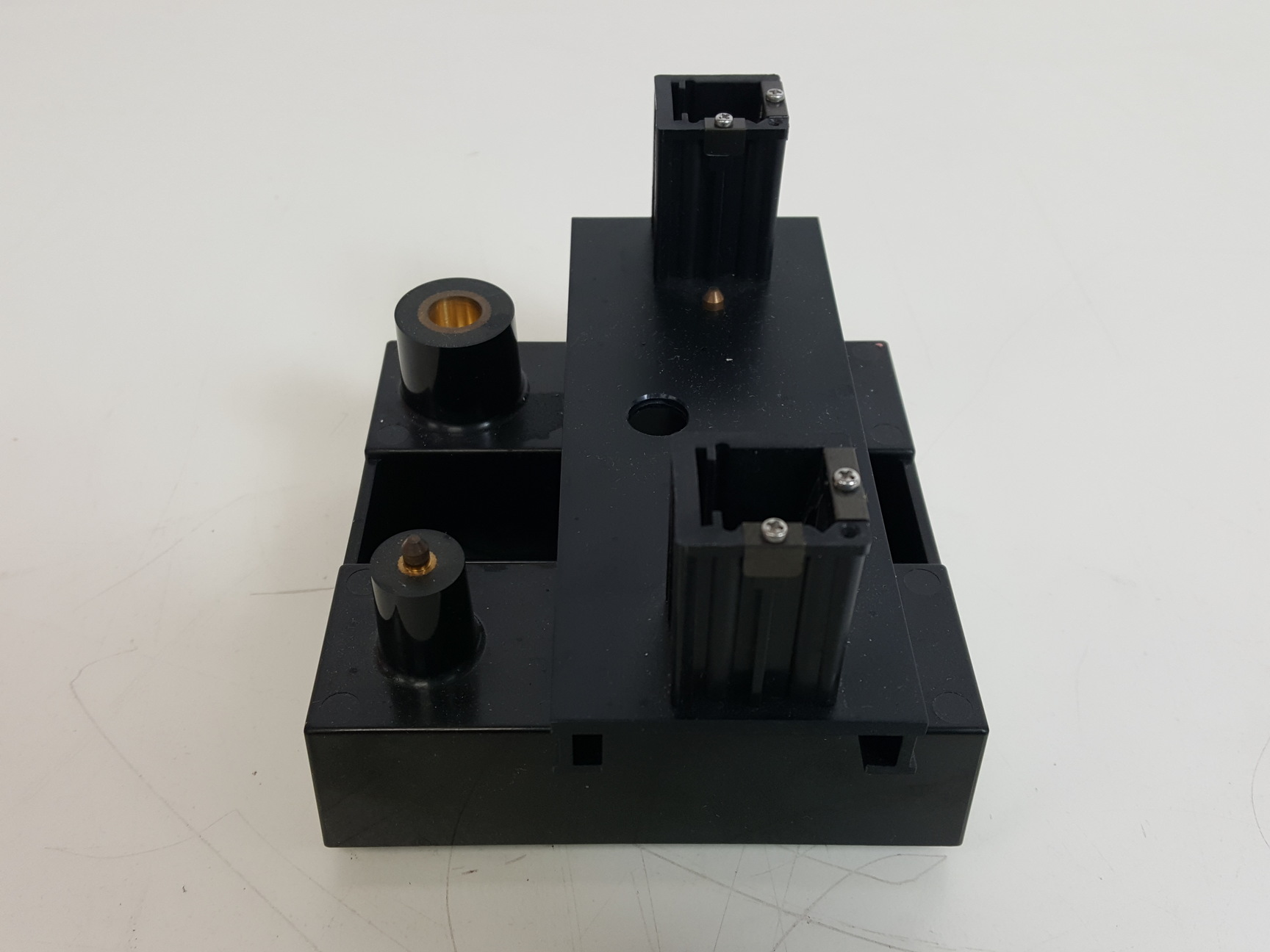 Image of Hitachi UV-VIS Spectrophotometer Model - U-3010 Lab