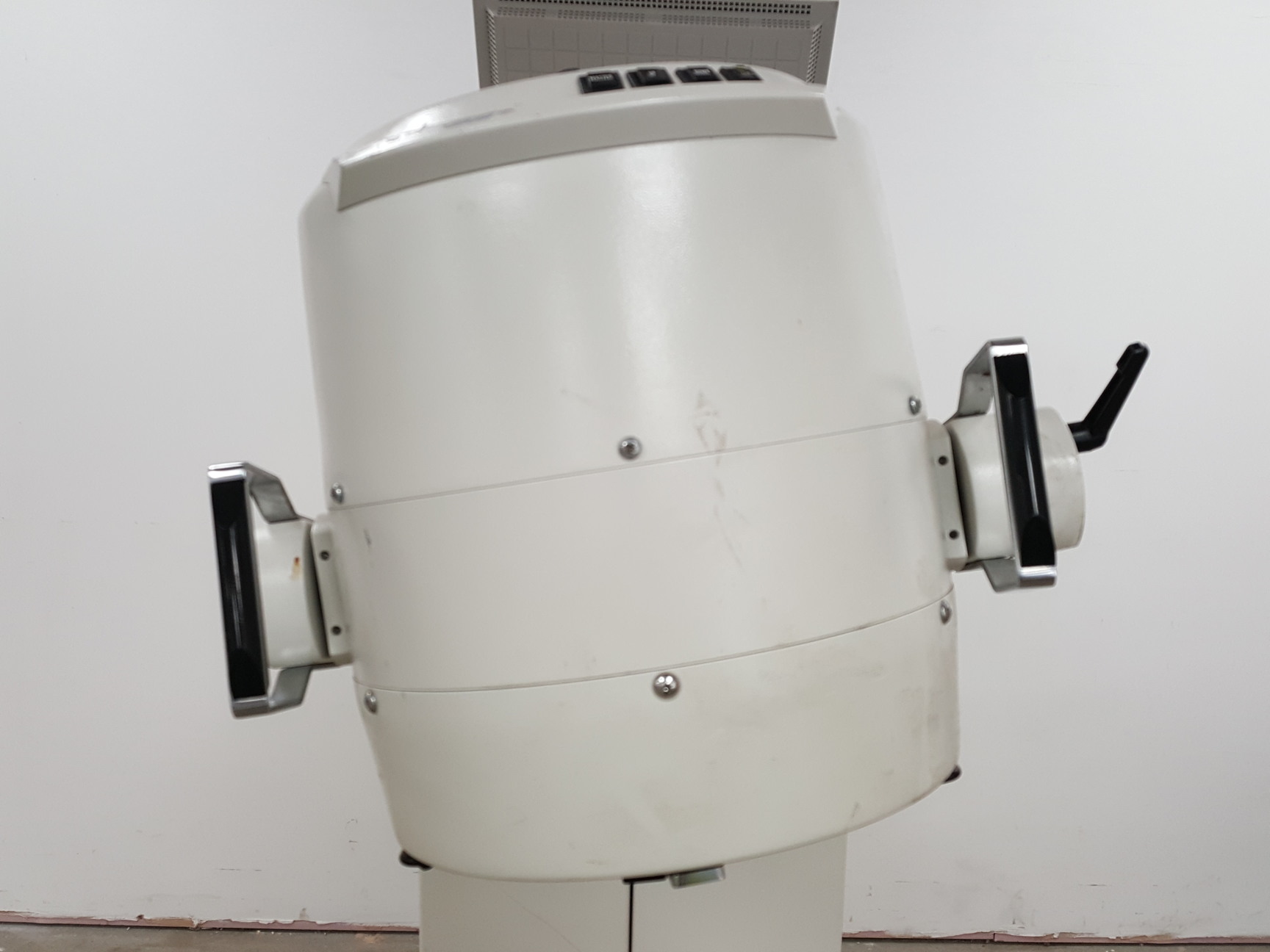 Image of MiE Medical Imaging Electronics Scintron Nuclear Gamma Camera Lab
