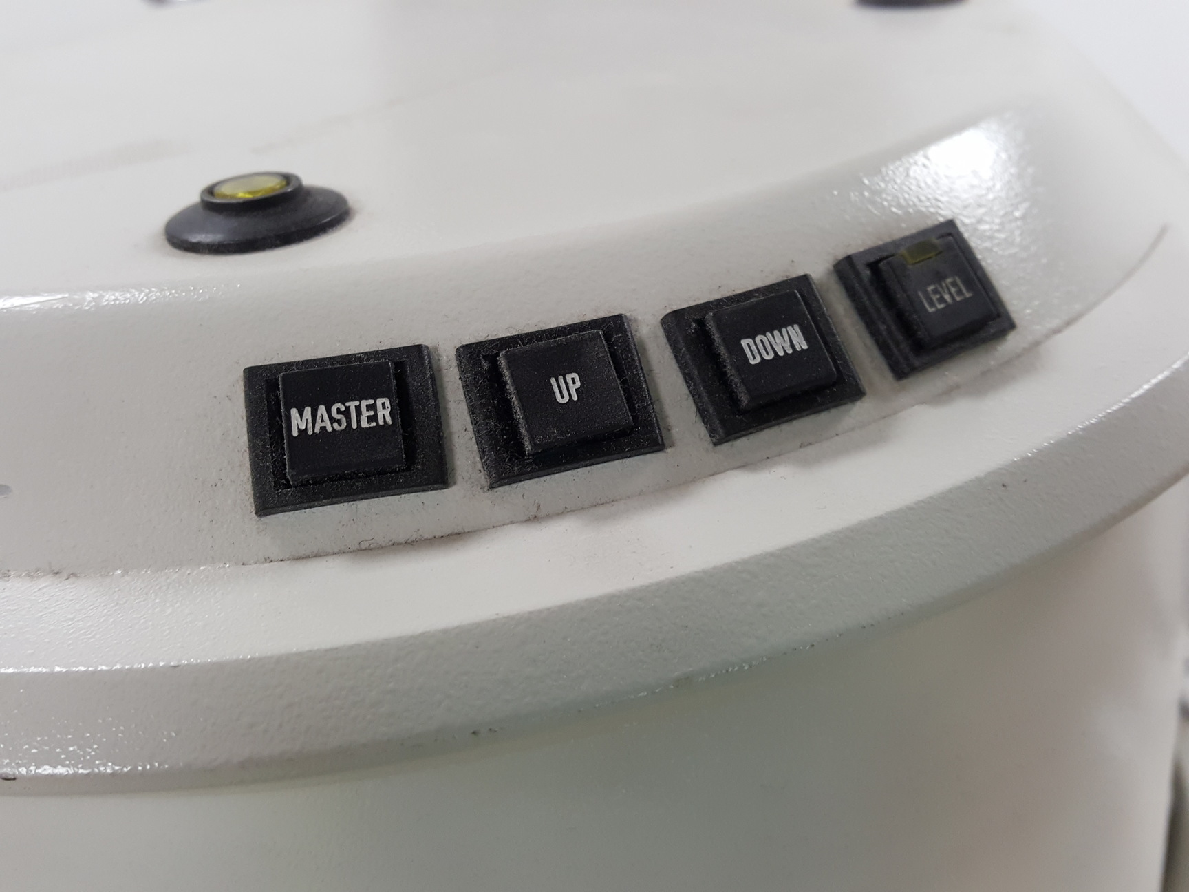 Image of MiE Medical Imaging Electronics Scintron Nuclear Gamma Camera Lab