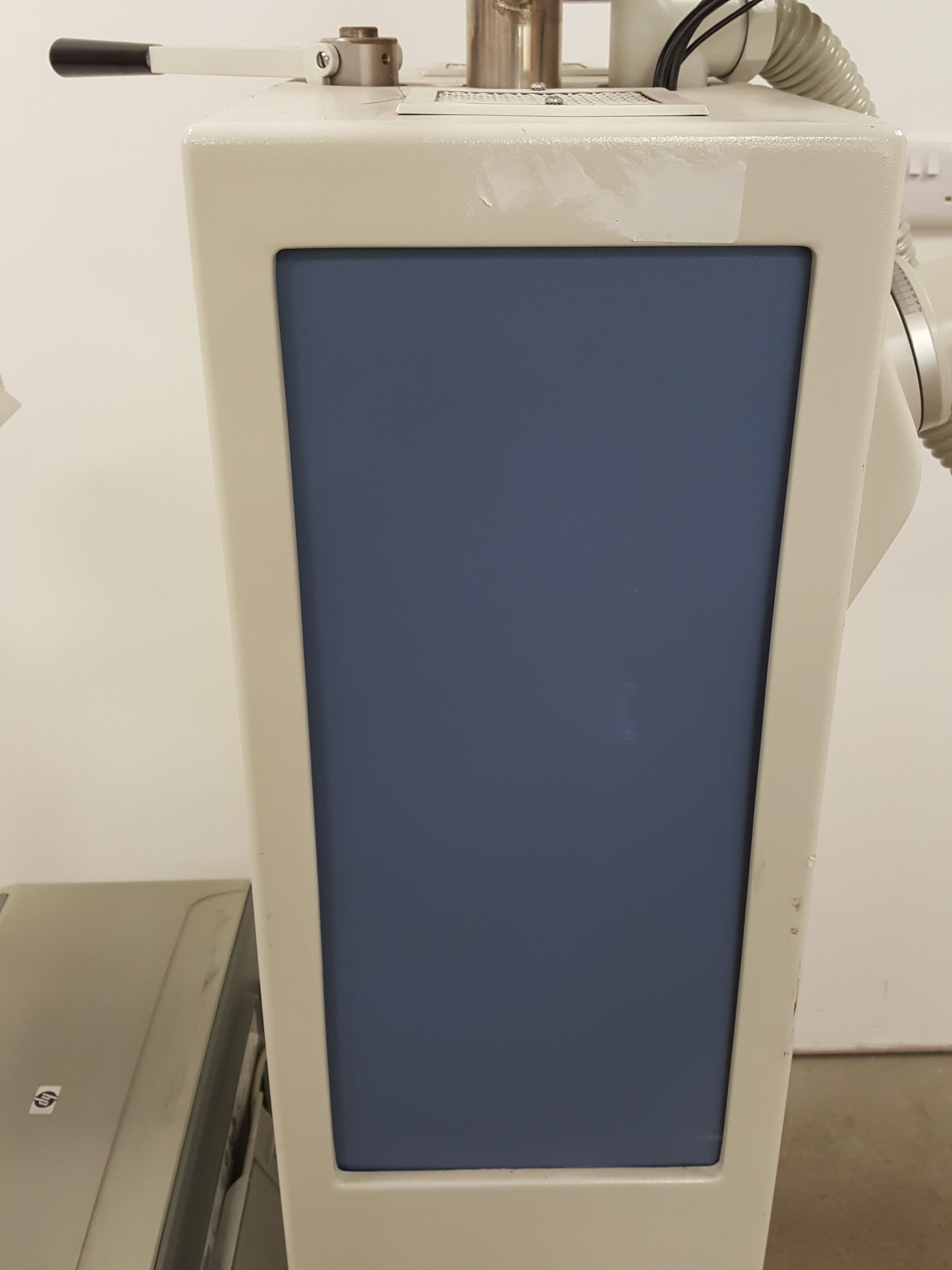 Image of MiE Medical Imaging Electronics Scintron Nuclear Gamma Camera Lab