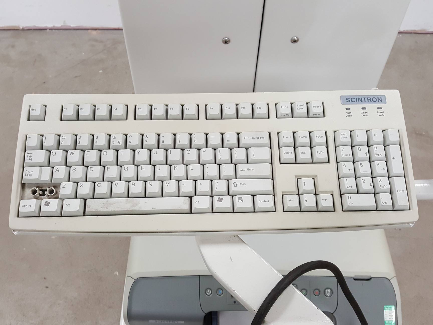 Image of MiE Medical Imaging Electronics Scintron Nuclear Gamma Camera Lab