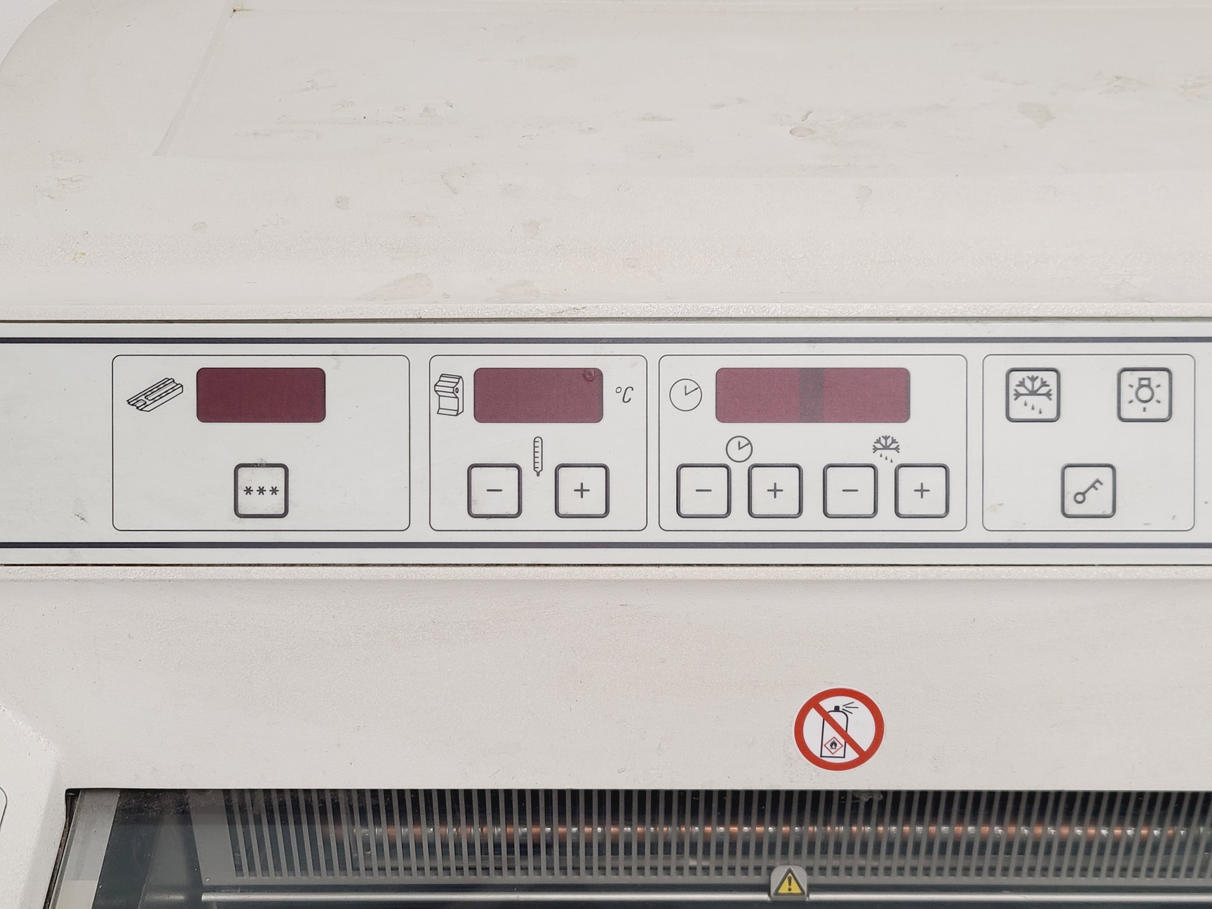 Image of Leica CM 1850 UV Cyrostat Spares/Repair