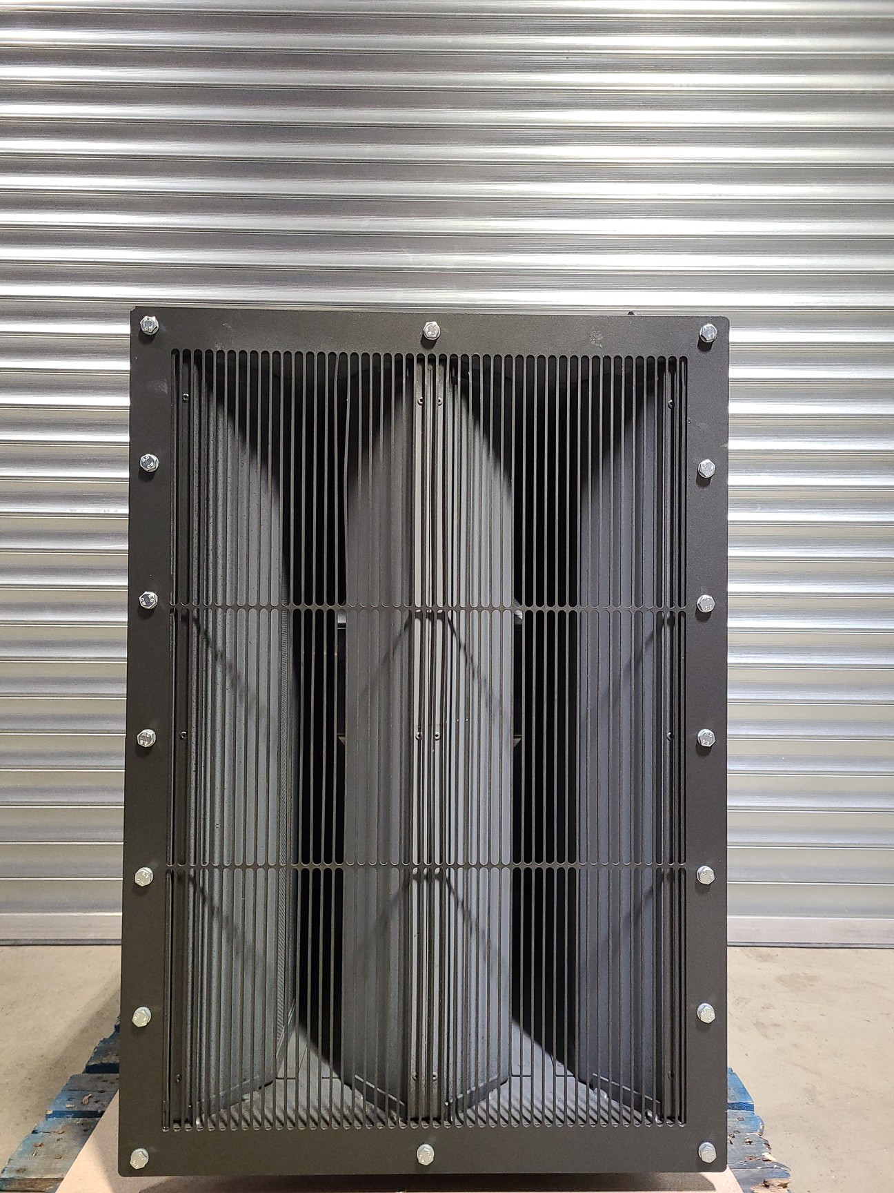 Image of Fans & Blowers Ltd 600 BSZ100 Centrifugal Industrial Fan System + Parker AC30