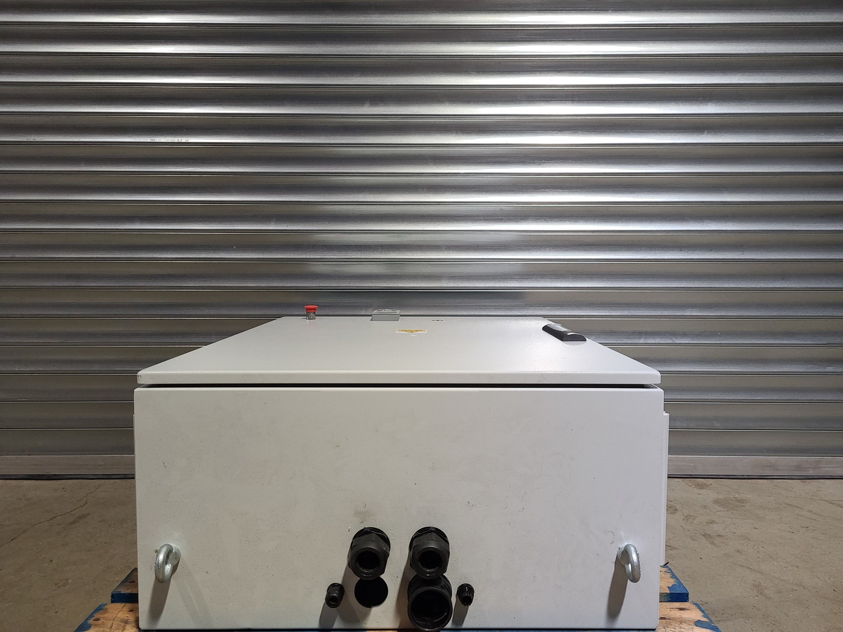 Image of Fans & Blowers Ltd 600 BSZ100 Centrifugal Industrial Fan System + Parker AC30