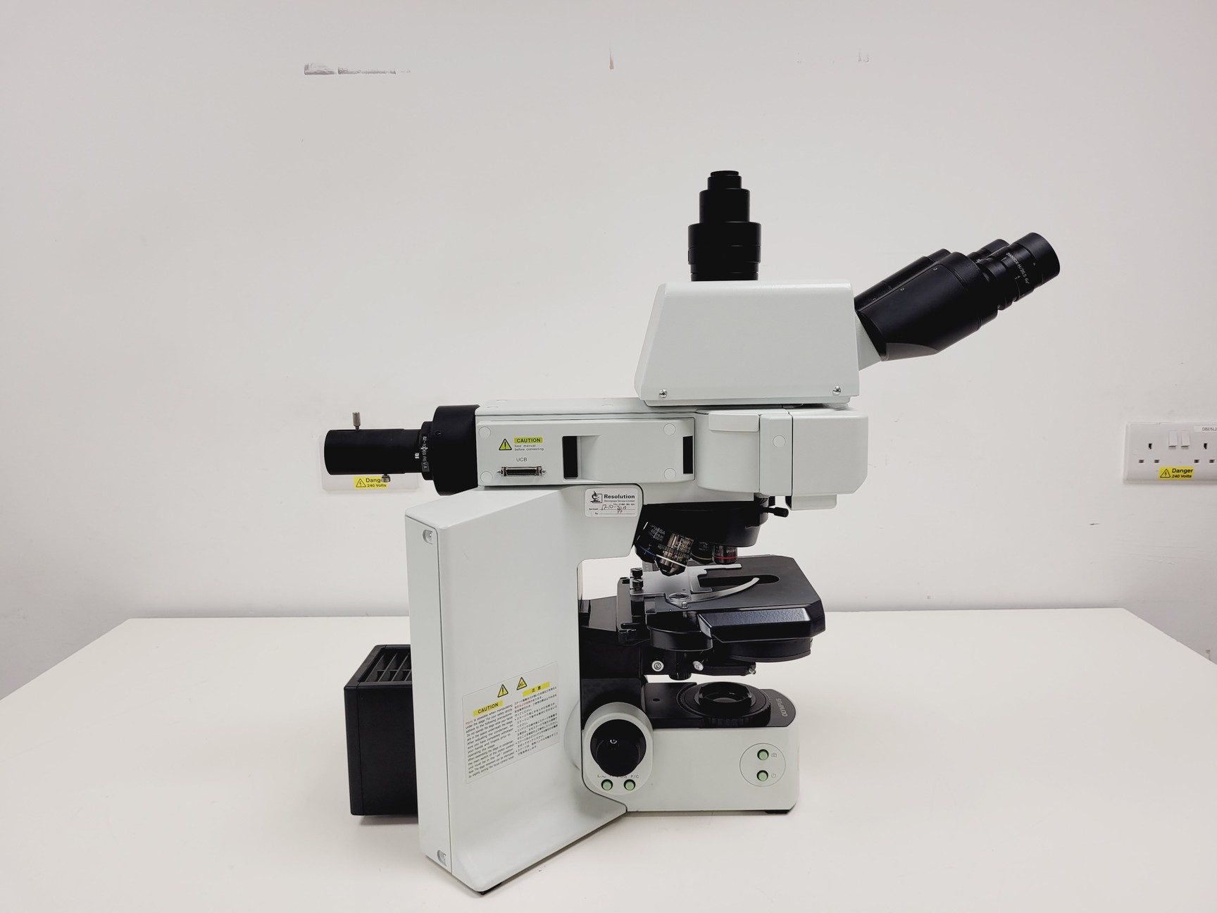 Image of Olympus BX61 Microscope System w/ 1 x Objective UPlanApo 40x/1,00 Lab