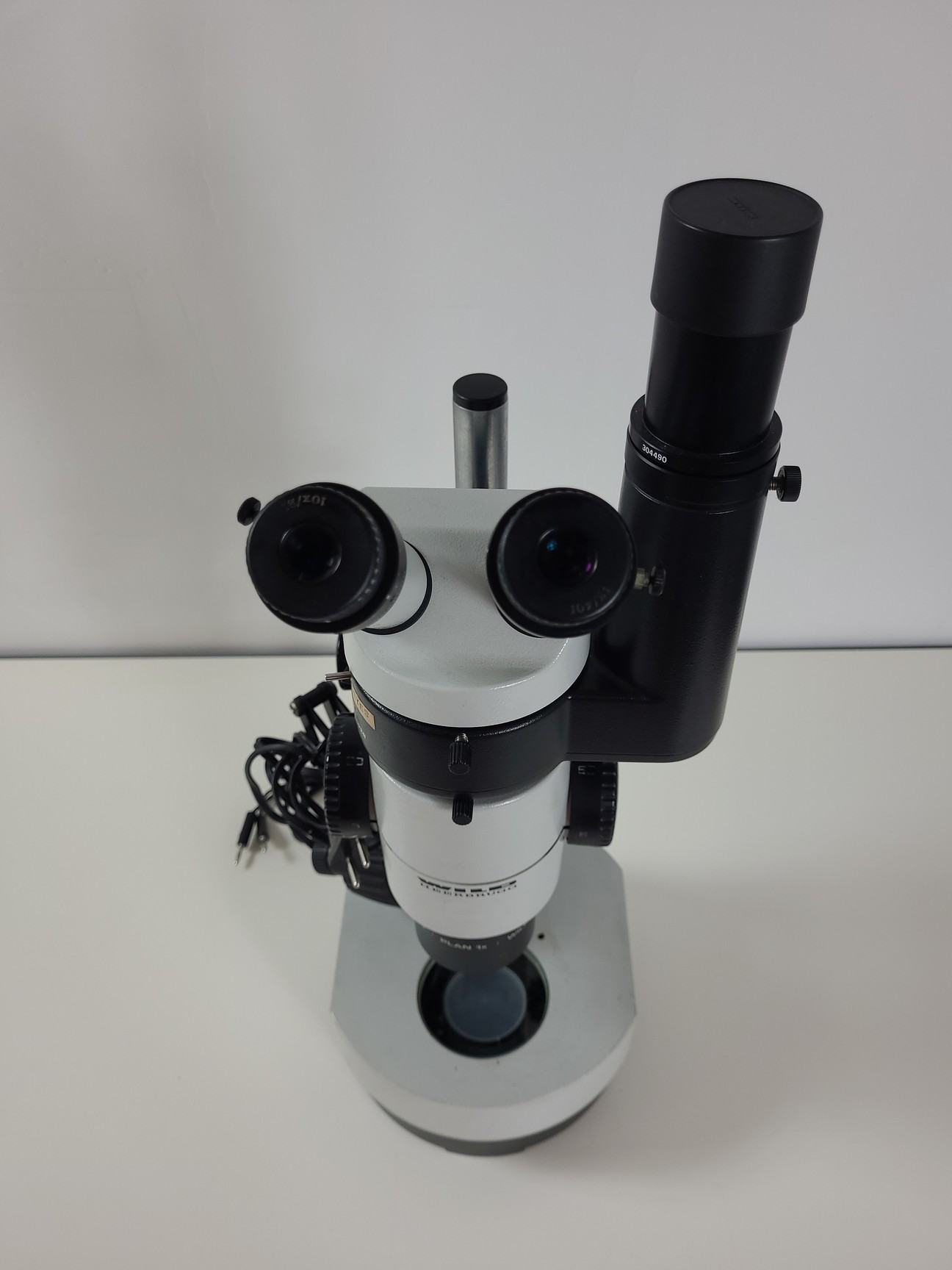 Image of Wild Heerbrugg MD Laboratory Stereo Microscope Lab 404891 Phototube 304490