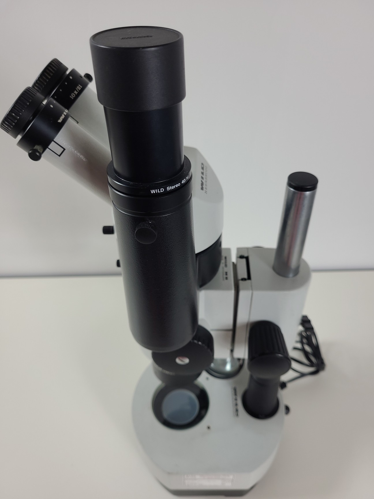 Image of Wild Heerbrugg MD Laboratory Stereo Microscope Lab 404891 Phototube 304490