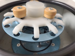 Thumbnail image of Bio 101 Savant FastPrep FP120 Cell Disrupter Centrifuge Lab