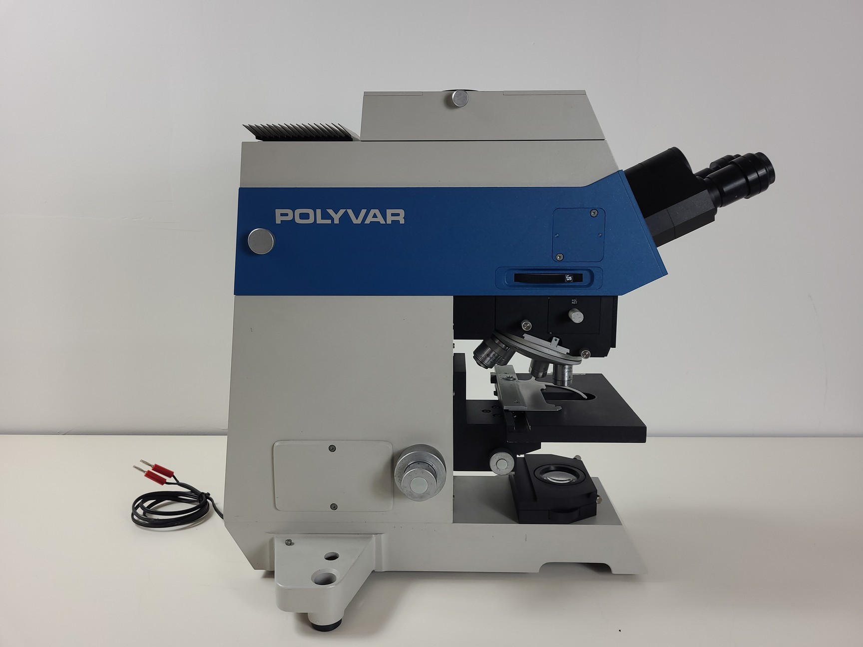 Image of Reichert-Jung Polyvar 300602 Microscope & 4 Objectives - Austria 4, 10, 25, 40 