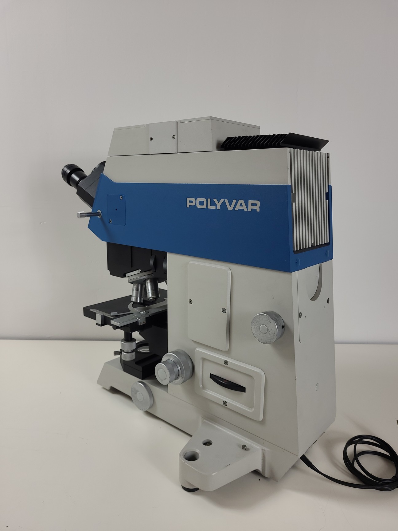 Image of Reichert-Jung Polyvar 300602 Microscope & 4 Objectives - Austria 4, 10, 25, 40 