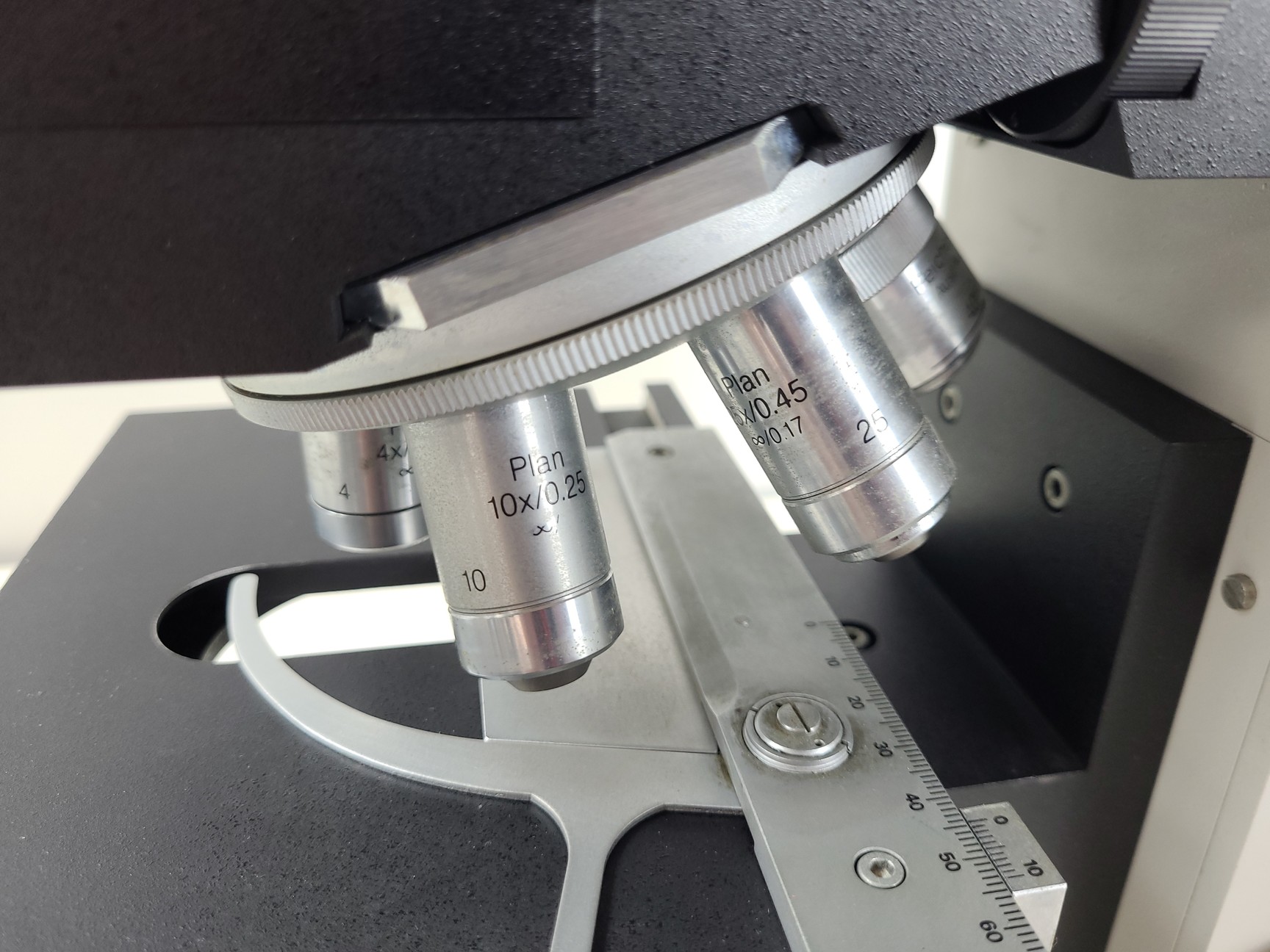 Image of Reichert-Jung Polyvar 300602 Microscope & 4 Objectives - Austria 4, 10, 25, 40 