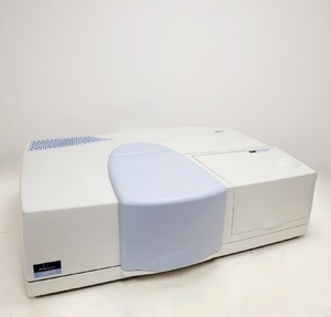 Thumbnail image of Perkin Elmer Lambda 750 UV/VIS Spectrometer Lab