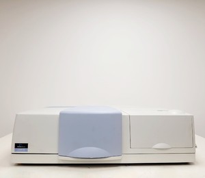 Thumbnail image of Perkin Elmer Lambda 750 UV/VIS Spectrometer Lab