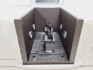 Thumbnail image of Perkin Elmer Lambda 750 UV/VIS Spectrometer Lab