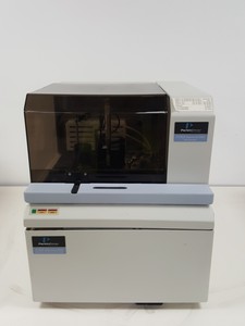 Thumbnail image of Perkin Elmer PYRIS Diamond DSC Differential Scanning Calorimeter & Autosampler