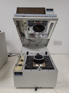 Thumbnail image of Perkin Elmer PYRIS Diamond DSC Differential Scanning Calorimeter & Autosampler