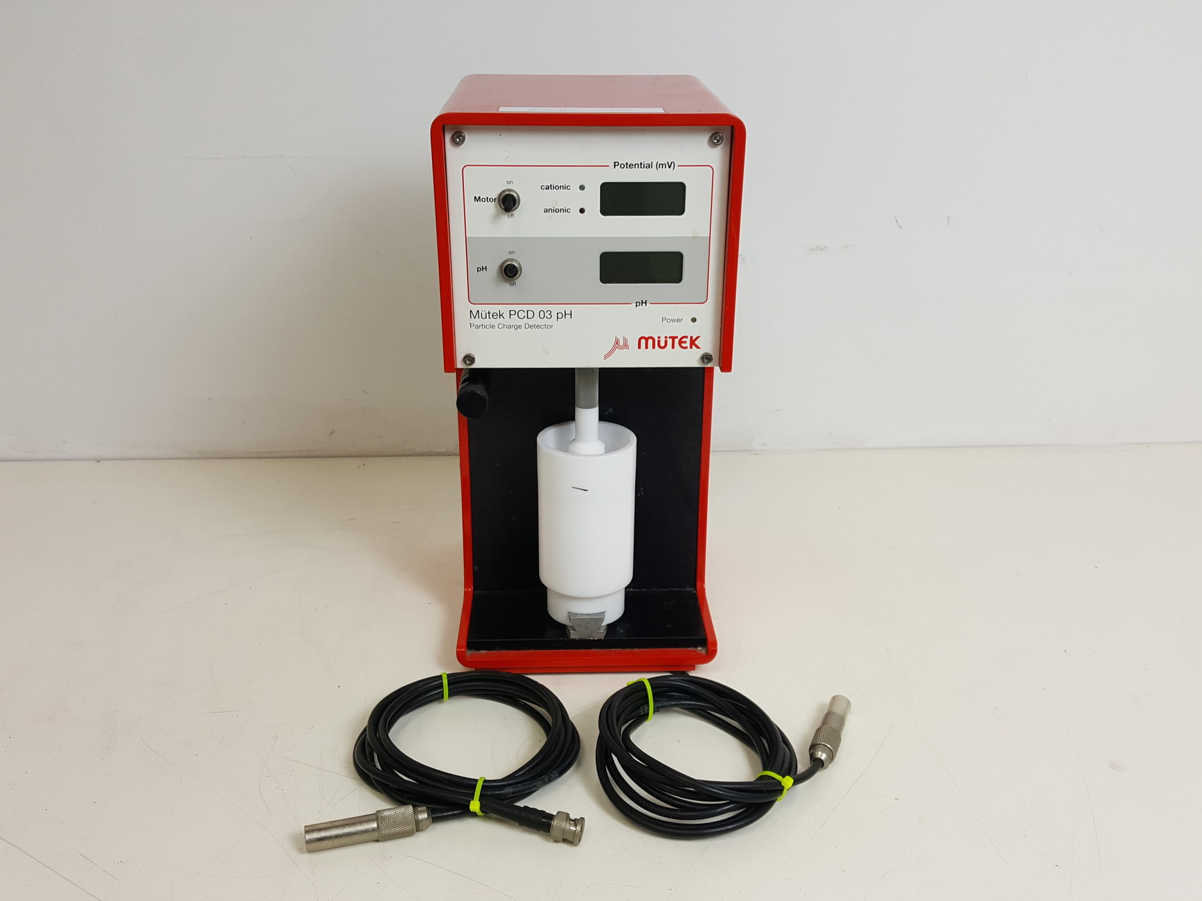 Image of Mutek PCD 03 pH Particle Charge Detector Lab
