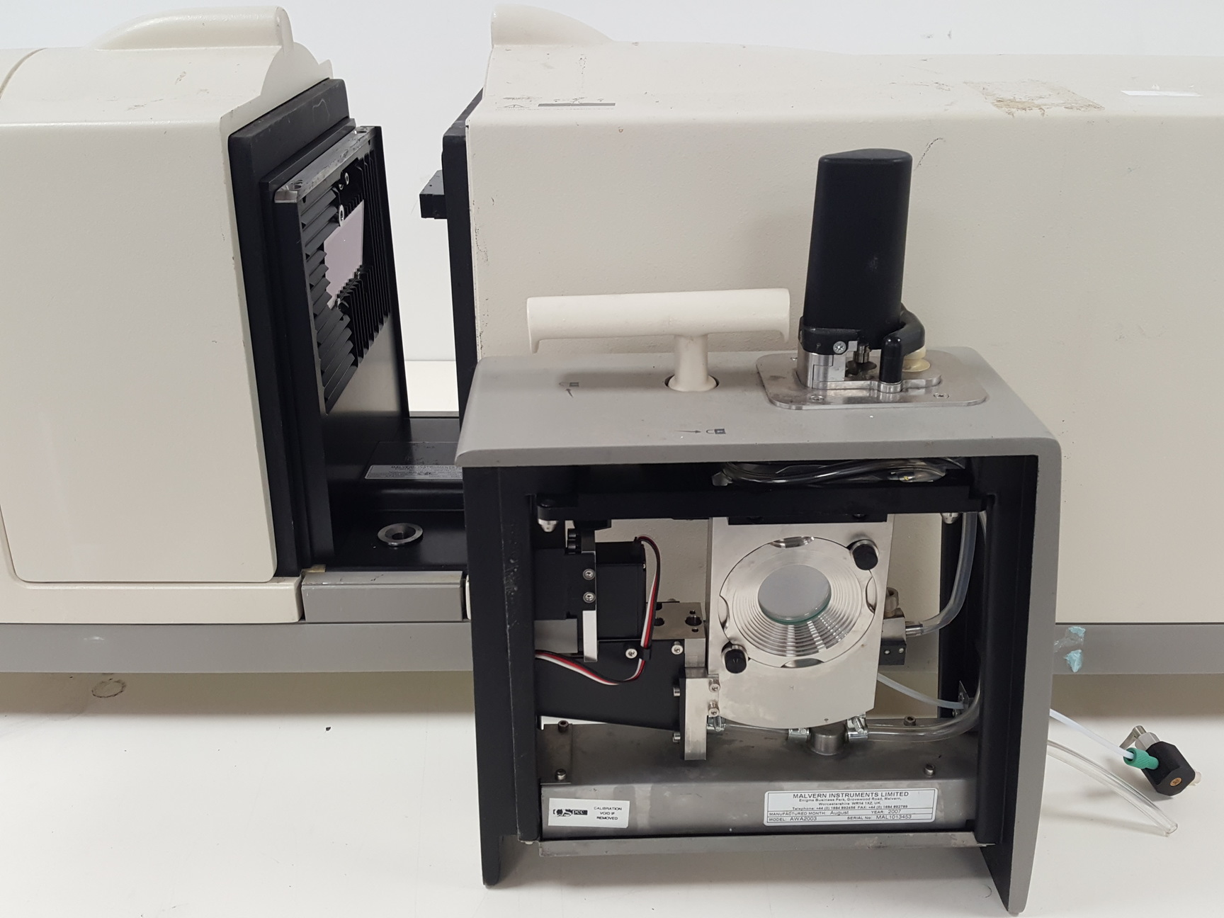 Image of Malvern Hydro 2000 Particle Size Analyzer Lab