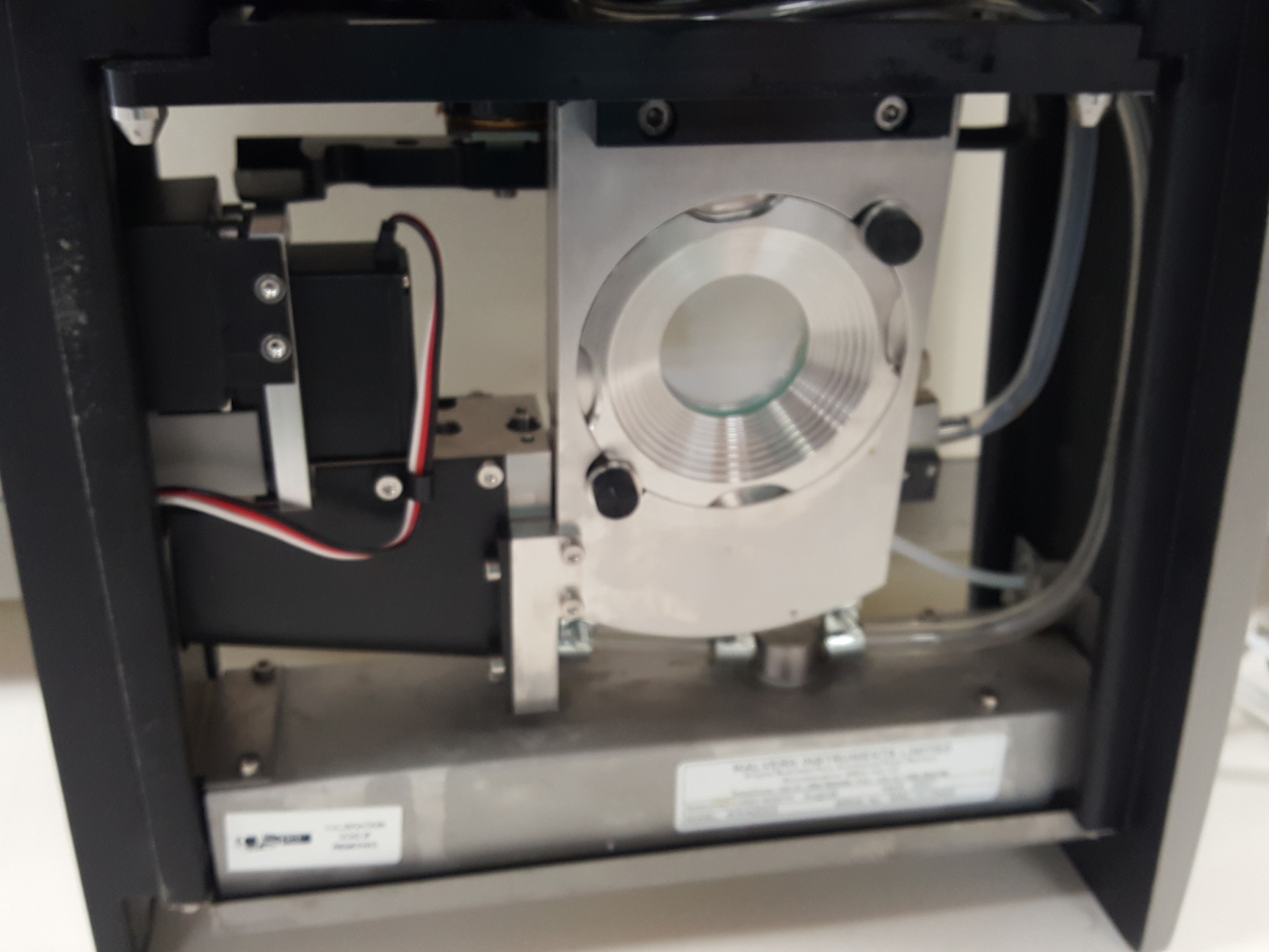 Image of Malvern Hydro 2000 Particle Size Analyzer Lab