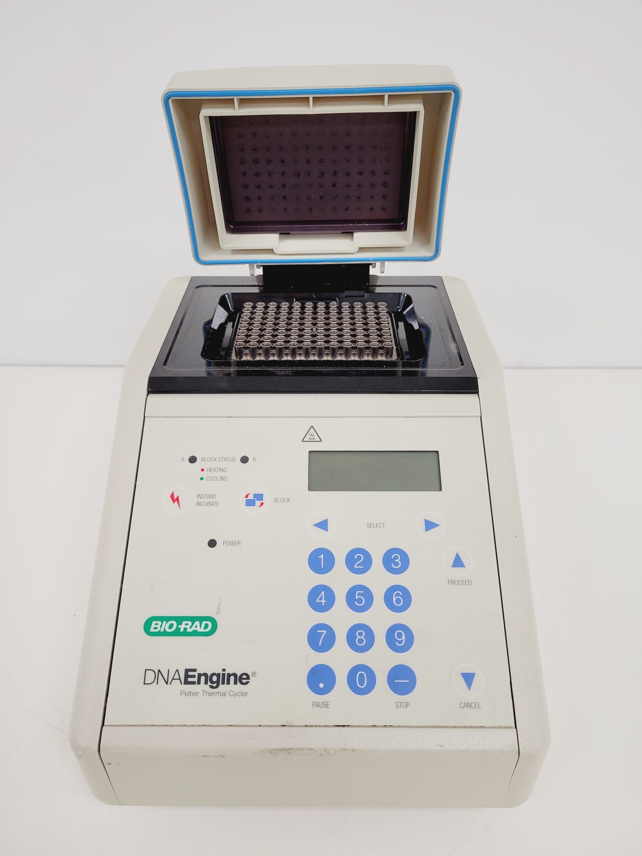 Image of Bio-Rad DNA Engine Peltier Thermal Cycler  Model - PTC0200 with 2 x Blocks Lab